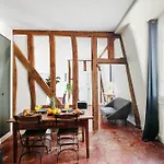 Bnbnova - Central Paris - Sentier - 1Br