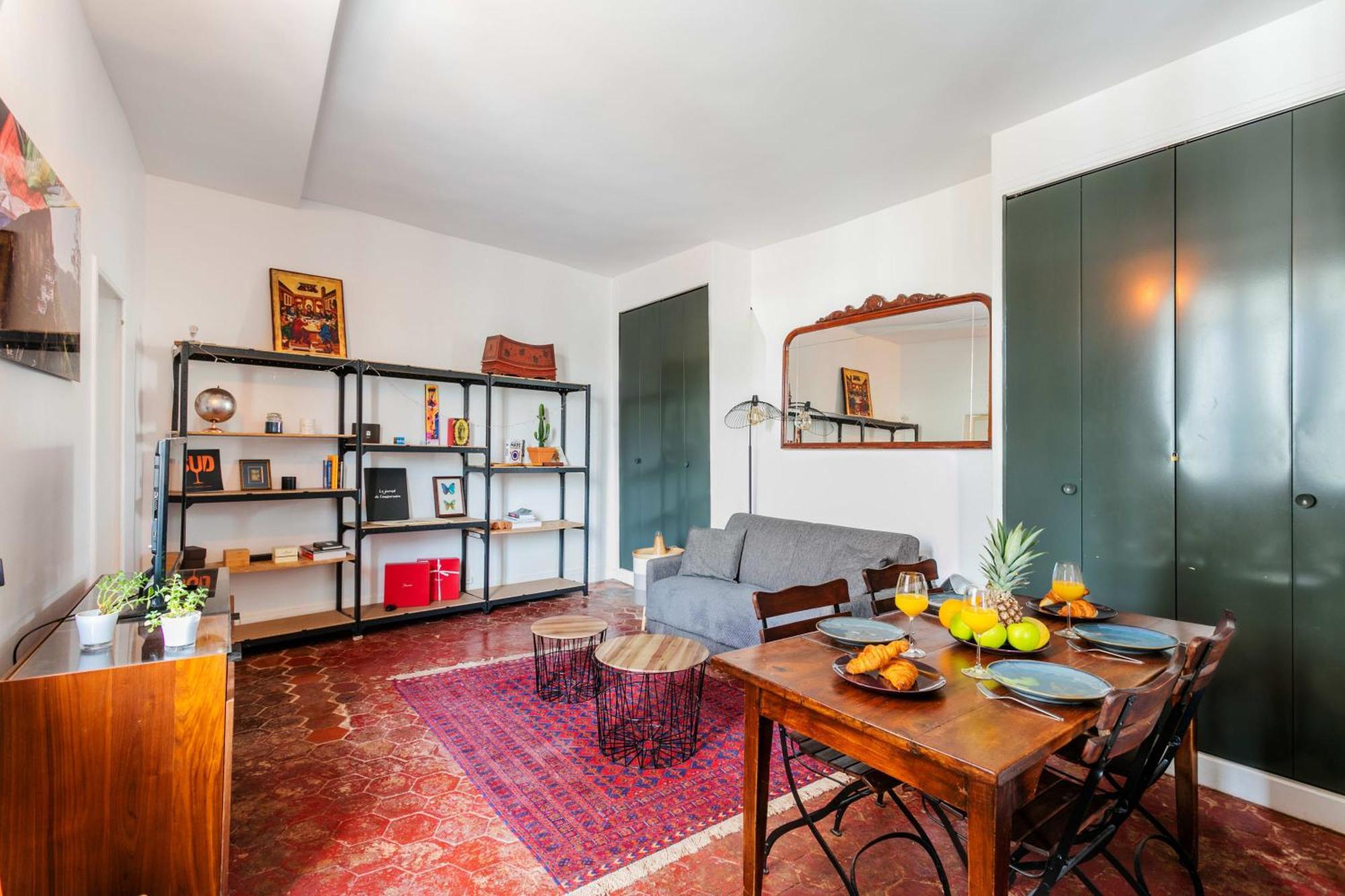 Bnbnova - - Sentier - 1br